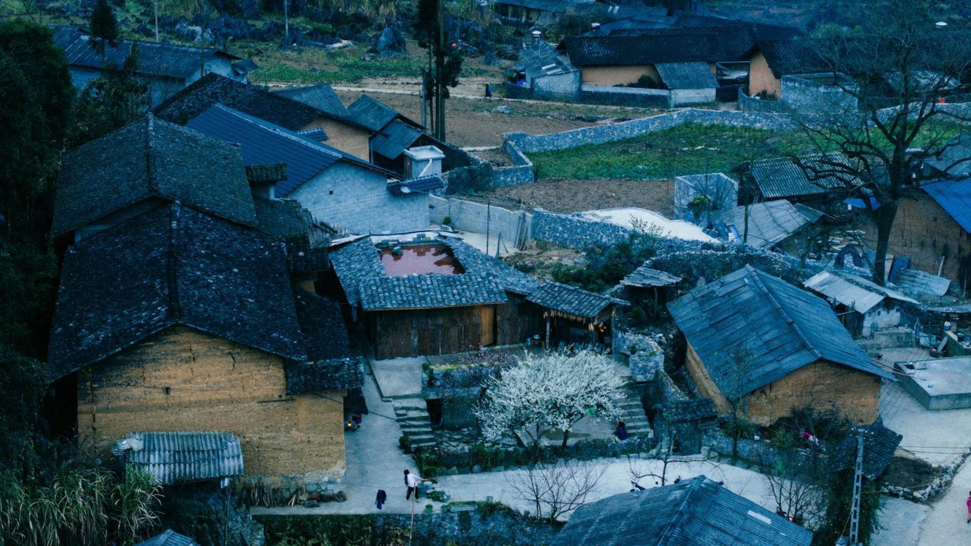 Nha Co Lao Xa Homestay Hmong & Bungalow Air Conditioner Dong Van  Buitenkant foto