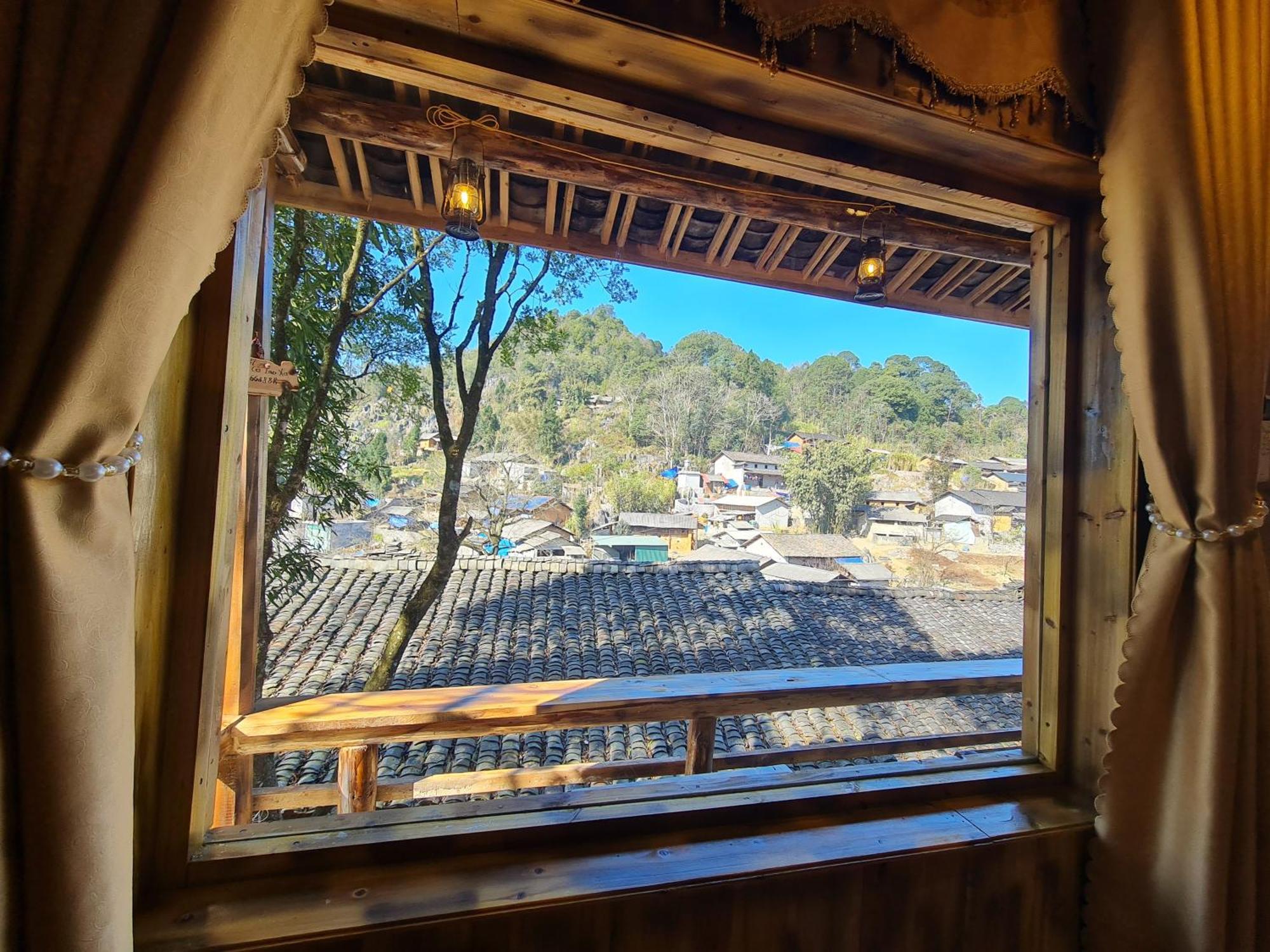 Nha Co Lao Xa Homestay Hmong & Bungalow Air Conditioner Dong Van  Buitenkant foto