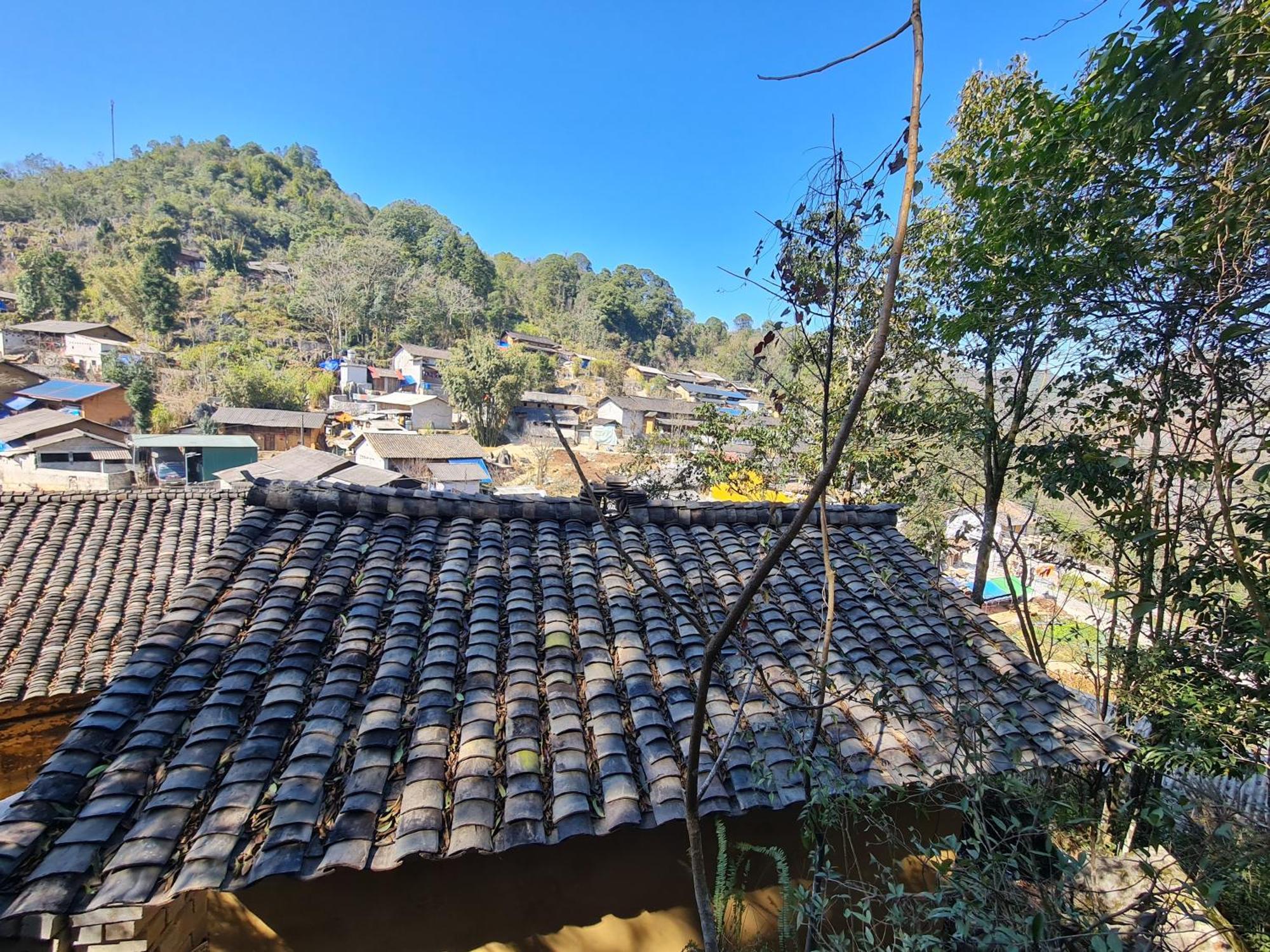 Nha Co Lao Xa Homestay Hmong & Bungalow Air Conditioner Dong Van  Buitenkant foto