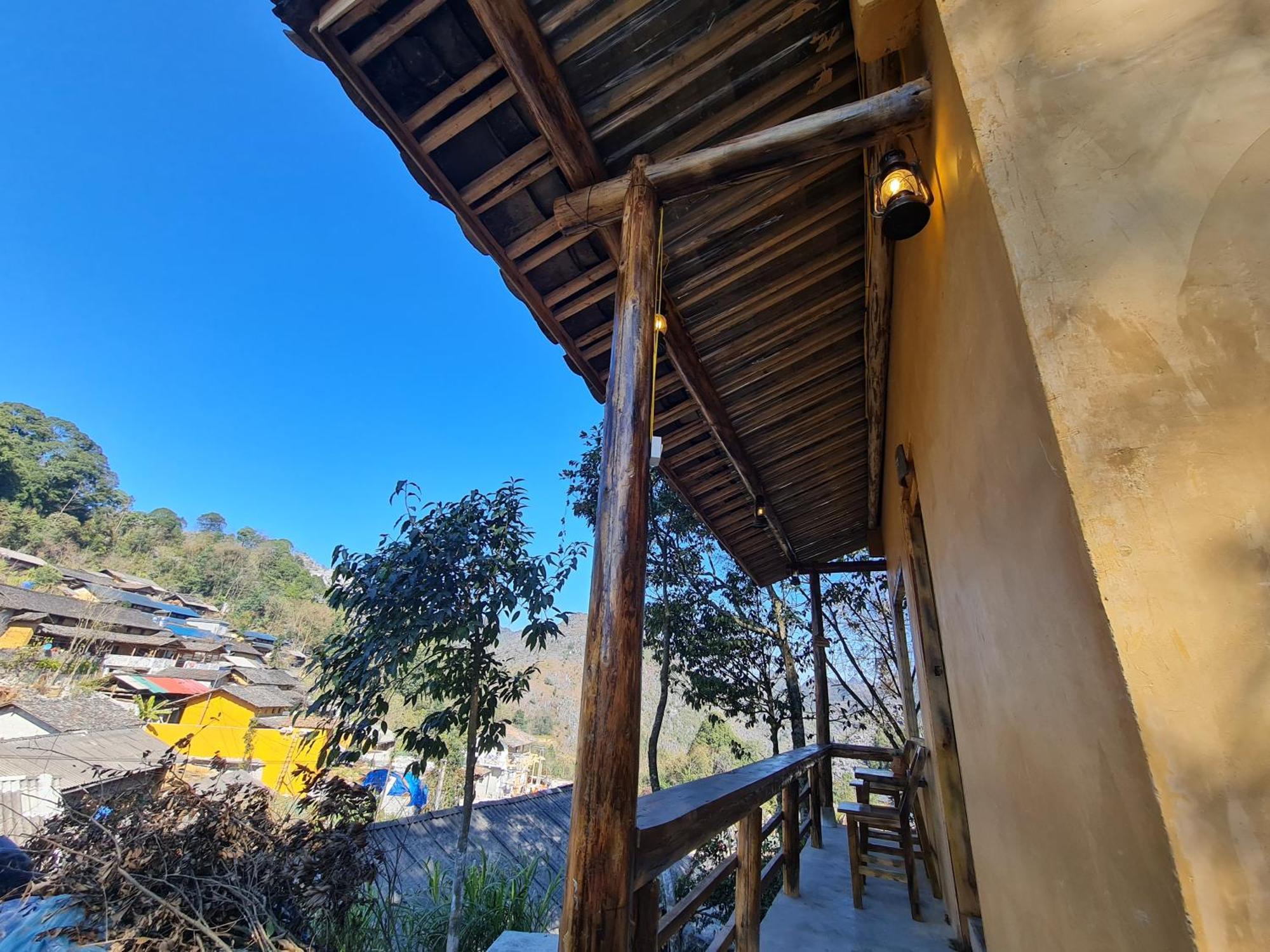 Nha Co Lao Xa Homestay Hmong & Bungalow Air Conditioner Dong Van  Buitenkant foto