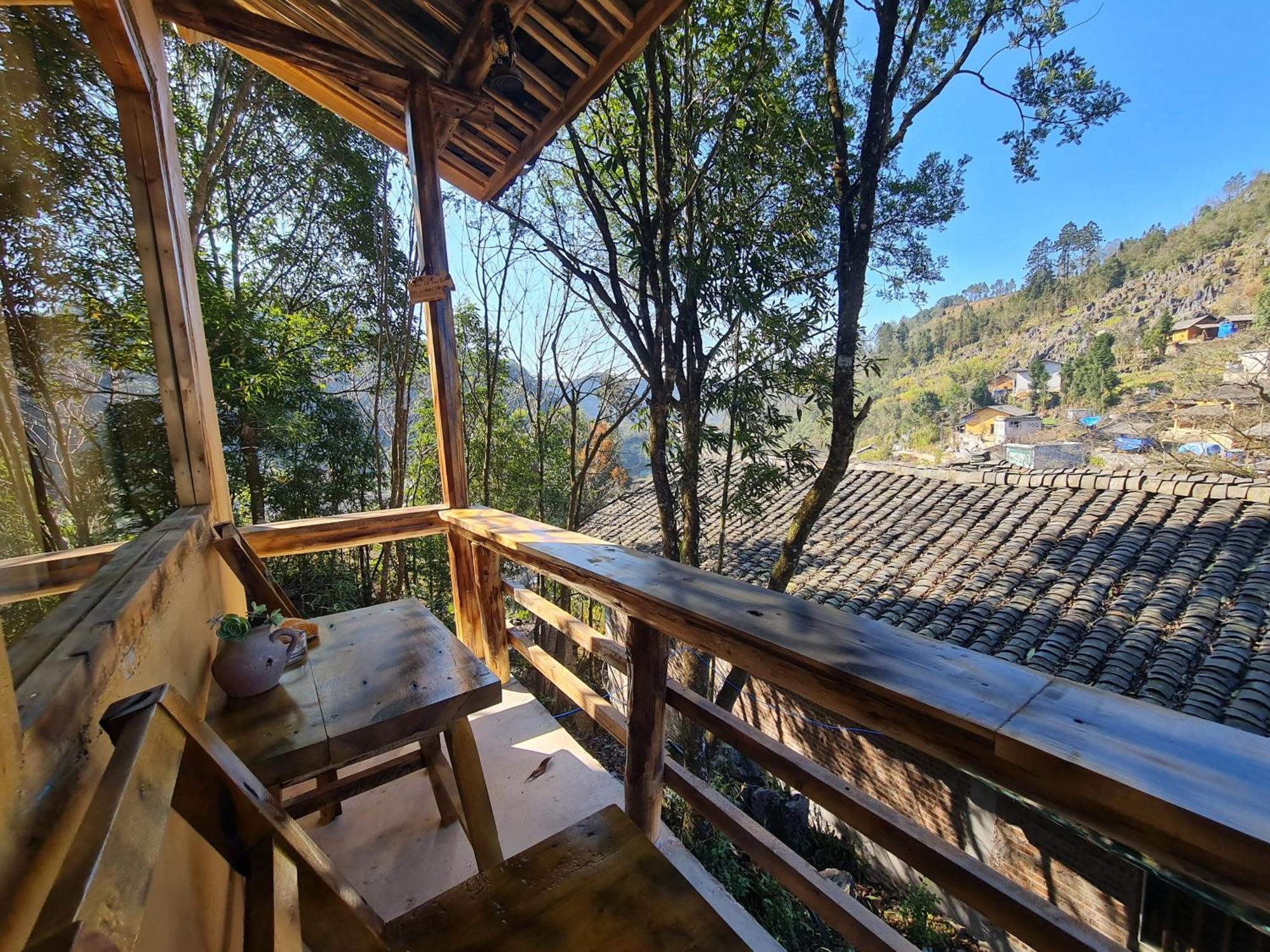 Nha Co Lao Xa Homestay Hmong & Bungalow Air Conditioner Dong Van  Buitenkant foto